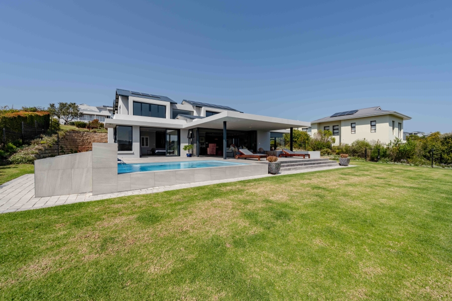 4 Bedroom Property for Sale in Brackenridge Western Cape